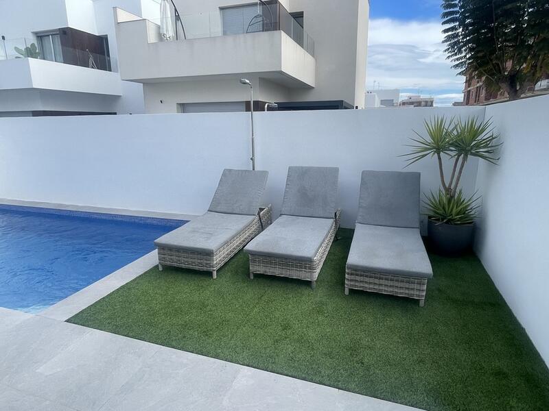 3 bedroom Villa for sale