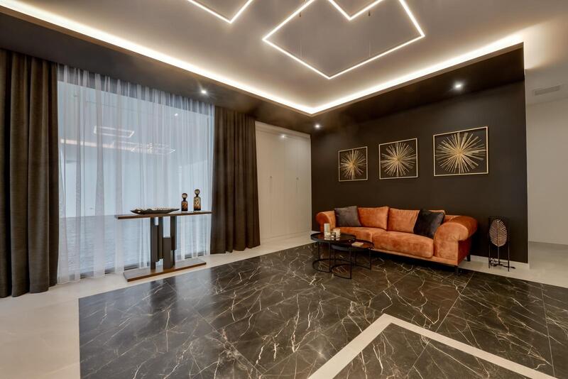 8 soverom Villa til salgs 8 soverom Villa til salgs