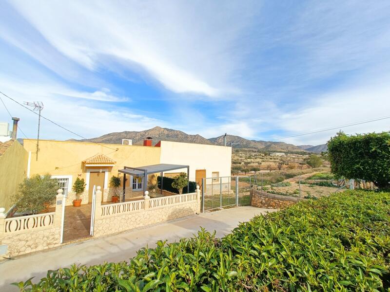 Villa for sale in Barinas, Murcia Villa for sale in Barinas, Murcia