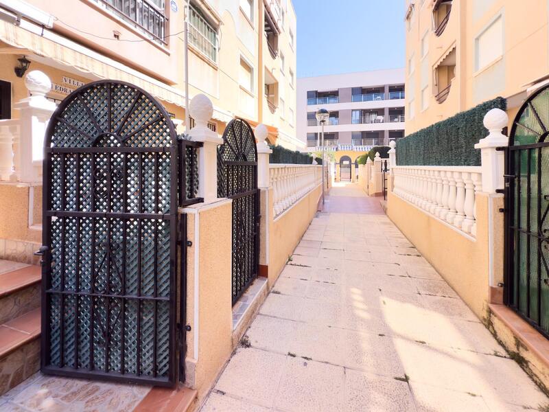 2 Cuarto Villa en venta
