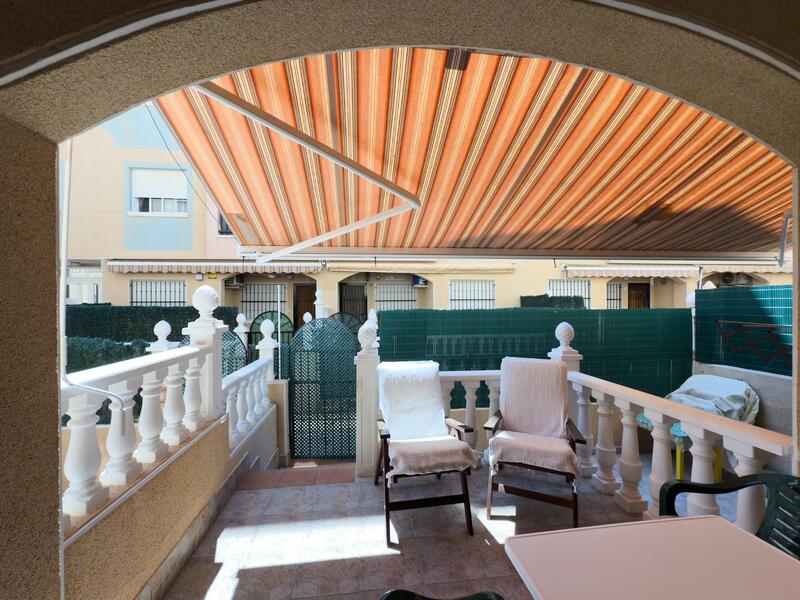 2 Cuarto Villa en venta