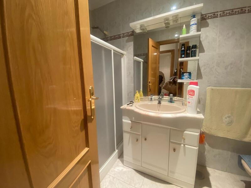 3 bedroom Apartment for sale