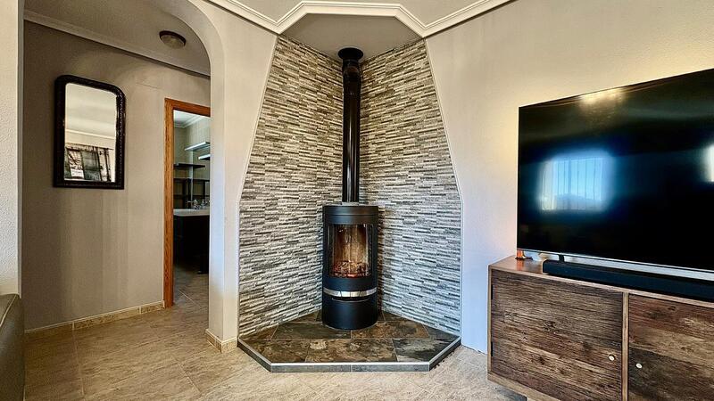 4 slaapkamer Villa Te koop 4 slaapkamer Villa Te koop