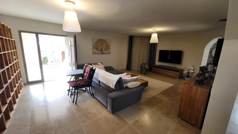 4 bedroom Villa for sale 4 bedroom Villa for sale