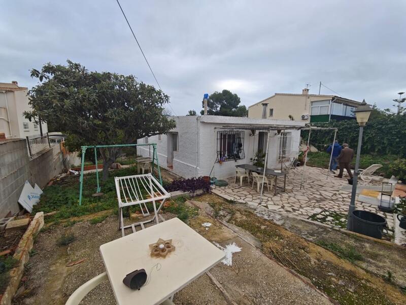 3 bedroom Country House for sale