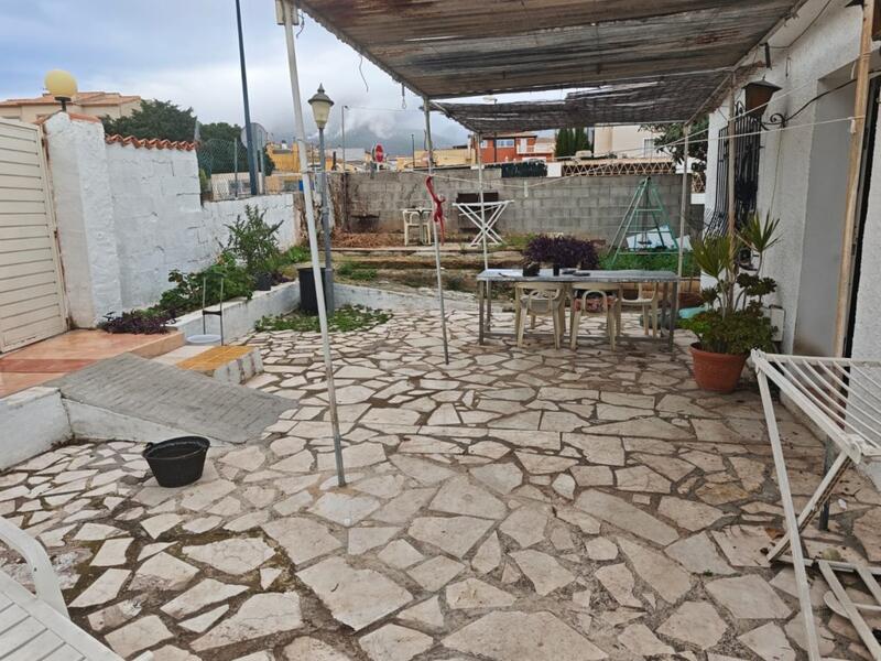 3 bedroom Country House for sale