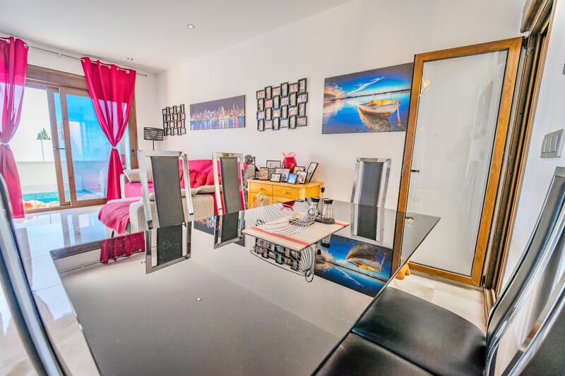 2 Schlafzimmer Villa zu verkaufen