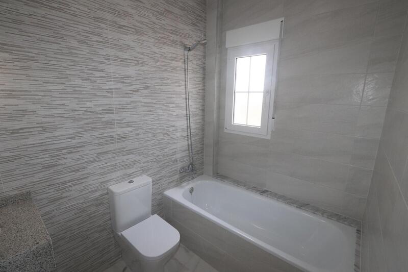 4 Cuarto Villa en venta