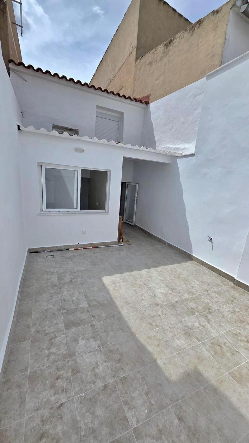 3 Schlafzimmer Stadthaus zu verkaufen