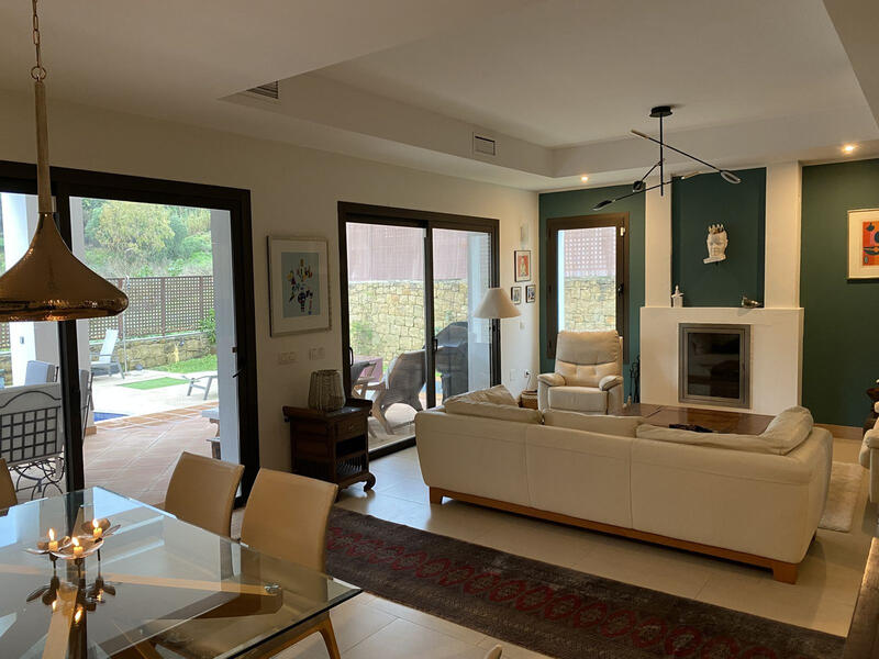 3 bedroom Villa for sale 3 bedroom Villa for sale