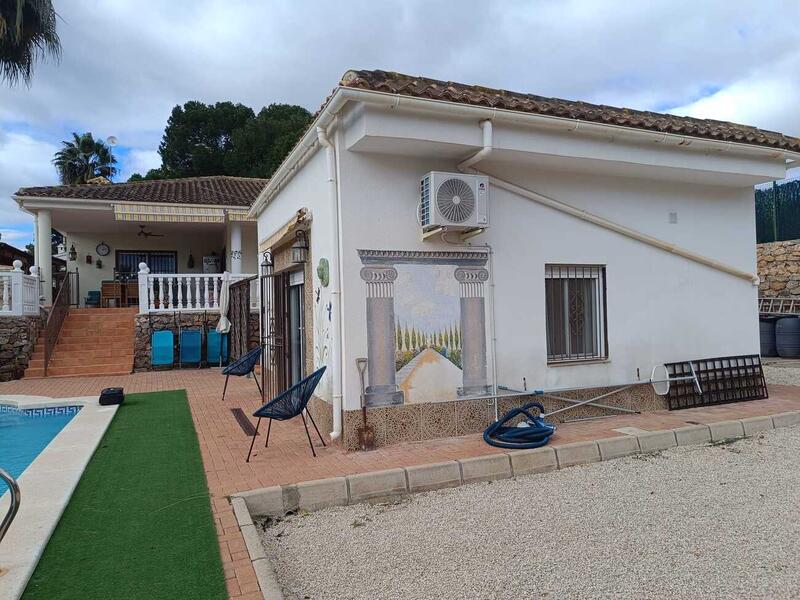 3 Cuarto Villa en venta