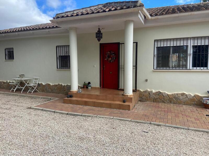 3 Cuarto Villa en venta
