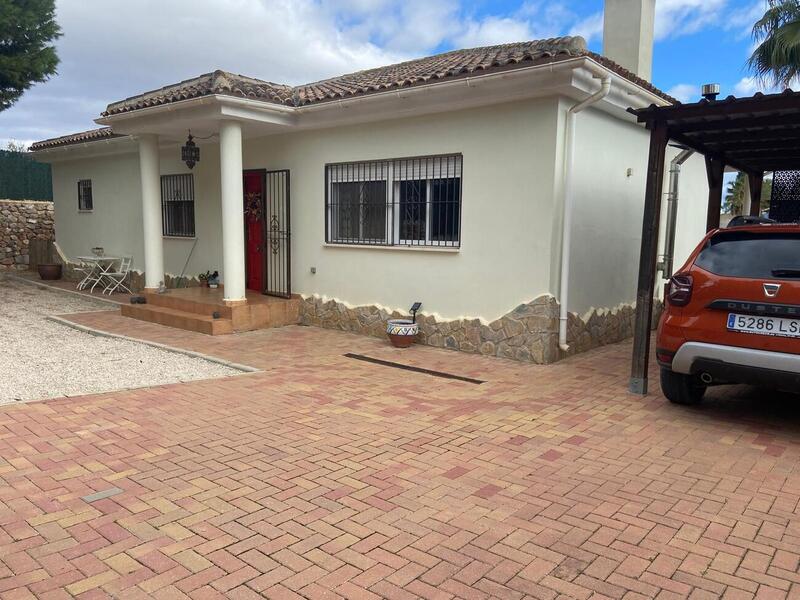 3 Cuarto Villa en venta