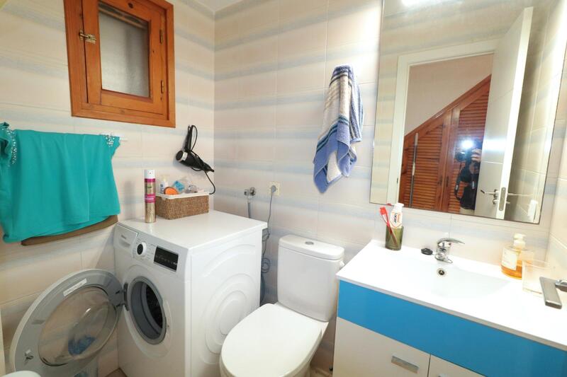 3 bedroom Townhouse for sale