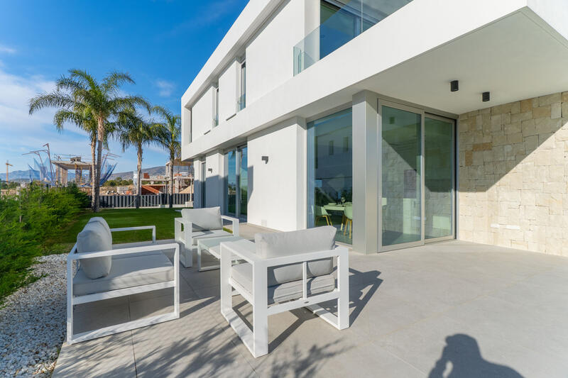 3 Cuarto Villa en venta