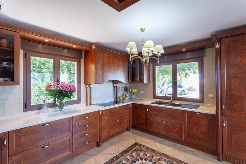 5 slaapkamer Villa Te koop 5 slaapkamer Villa Te koop