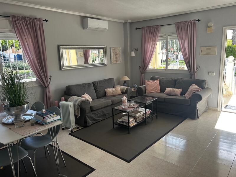 3 bedroom Villa for sale