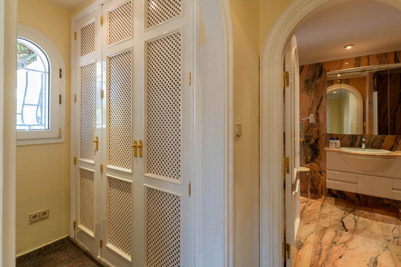 5 Cuarto Villa en venta