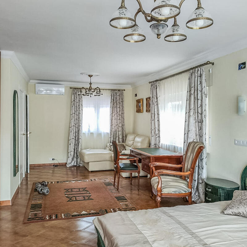 5 chambre Villa à vendre 5 chambre Villa à vendre