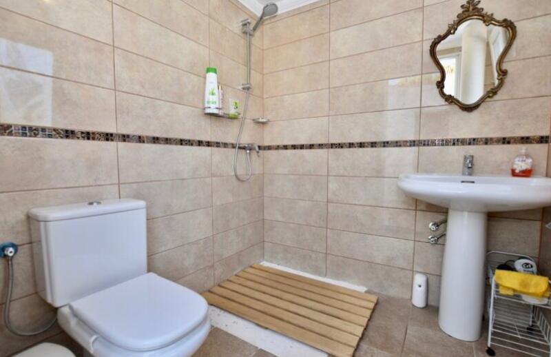 5 chambre Villa à vendre 5 chambre Villa à vendre