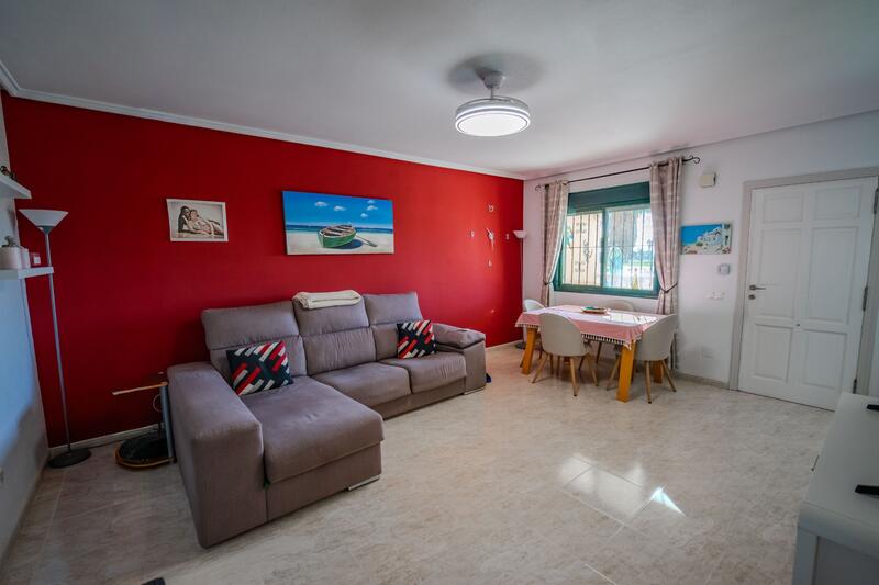 3 bedroom Townhouse for sale