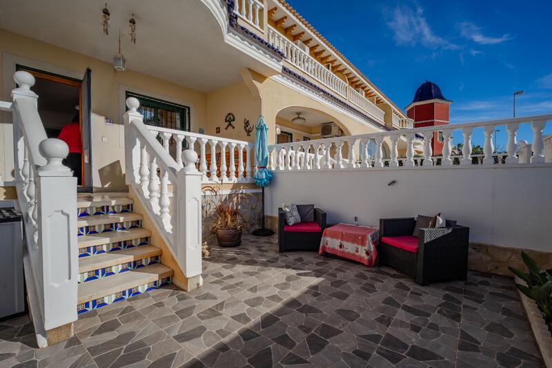 3 bedroom Townhouse for sale