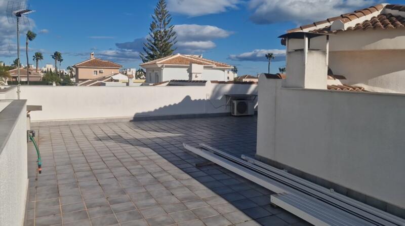 3 bedroom Villa for sale