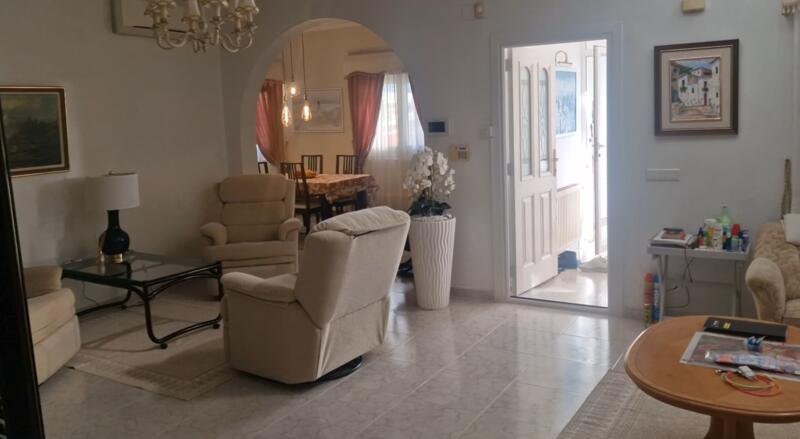 3 bedroom Villa for sale