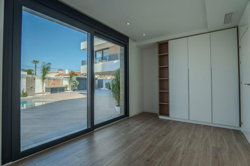 4 sovrum Villa till salu