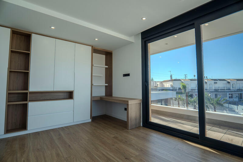 4 sovrum Villa till salu