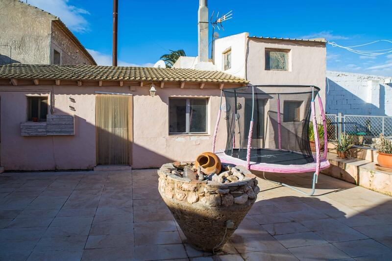 5 Cuarto Casa de Campo en venta