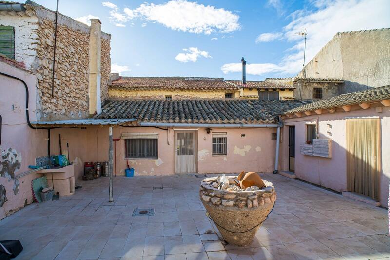 5 Cuarto Casa de Campo en venta