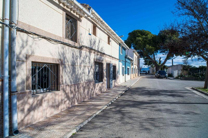5 Cuarto Casa de Campo en venta