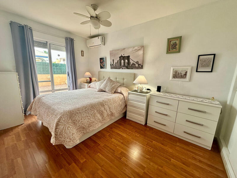 2 bedroom Villa for sale