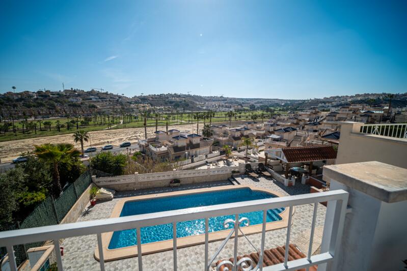 4 sovrum Villa till salu