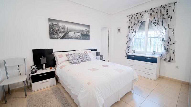 4 sovrum Villa till salu