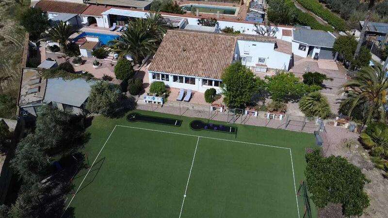 Villa à vendre dans Sax, Alicante