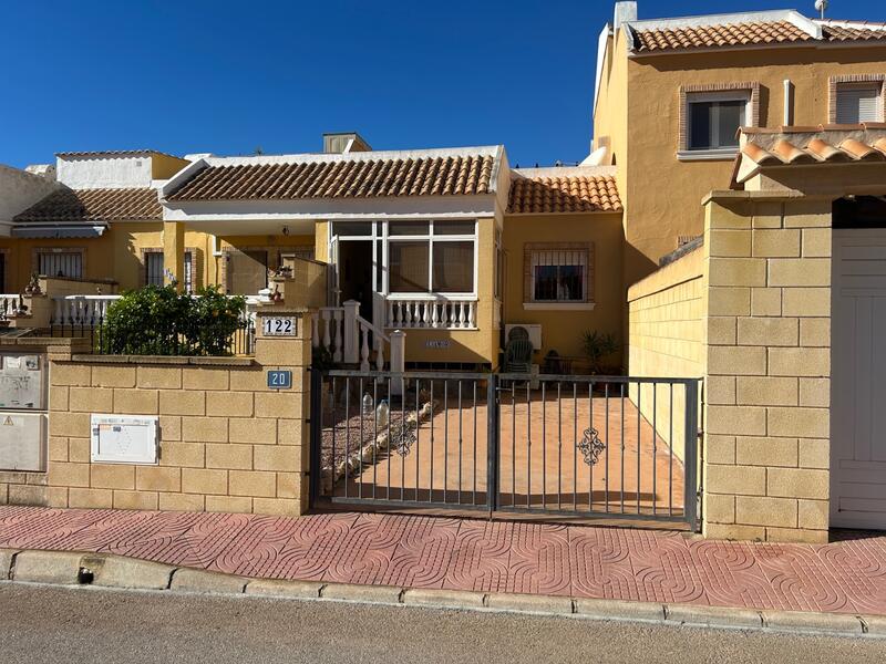 Villa til salgs i Ciudad Quesada, Alicante Villa til salgs i Ciudad Quesada, Alicante