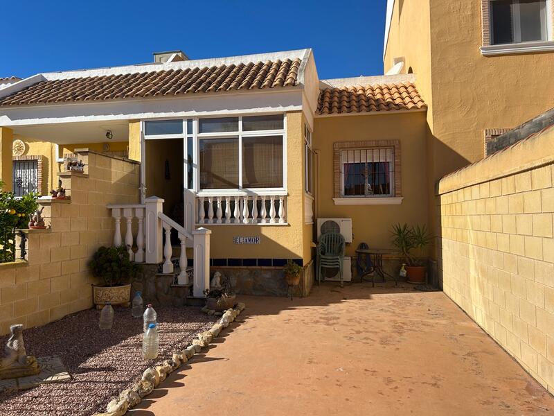 2 Schlafzimmer Villa zu verkaufen