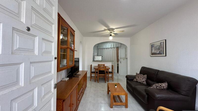 2 Cuarto Villa en venta