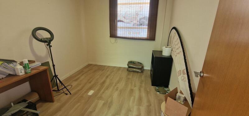 Kommersiella fastigheter till salu Kommersiella fastigheter till salu