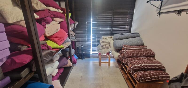 Kommersiella fastigheter till salu Kommersiella fastigheter till salu