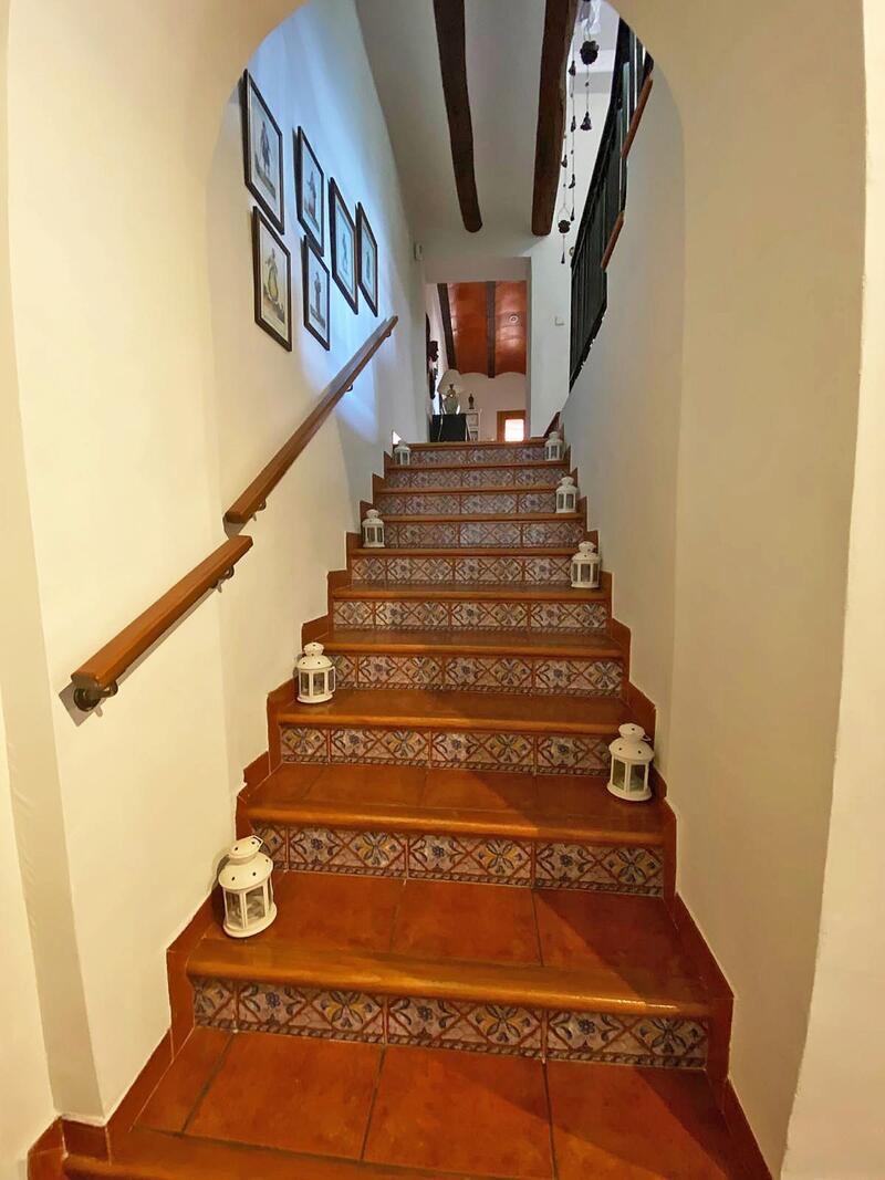 4 bedroom Country House for sale