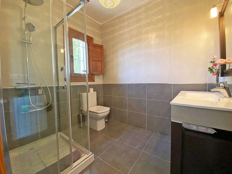 4 bedroom Country House for sale