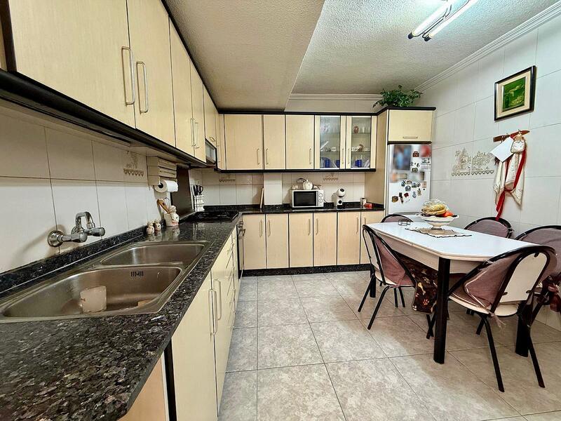 5 soverom Leilighet til salgs