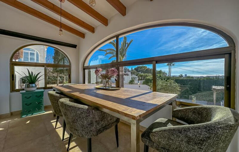 6 sovrum Villa till salu