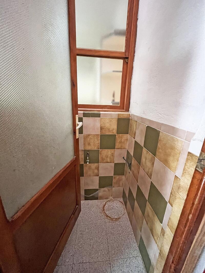 3 slaapkamer Gezinswoning Te koop