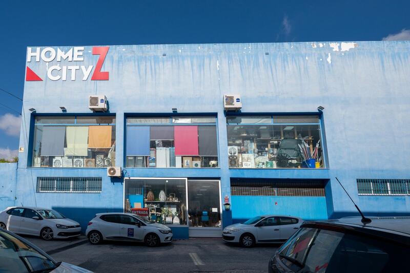 Kommersiella fastigheter till salu Kommersiella fastigheter till salu