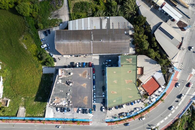 Kommersiella fastigheter till salu Kommersiella fastigheter till salu