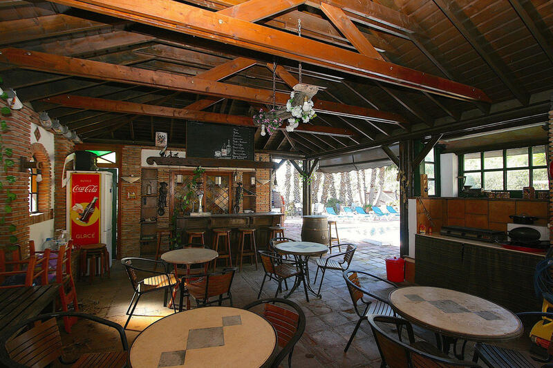 8 bedroom Country House for sale